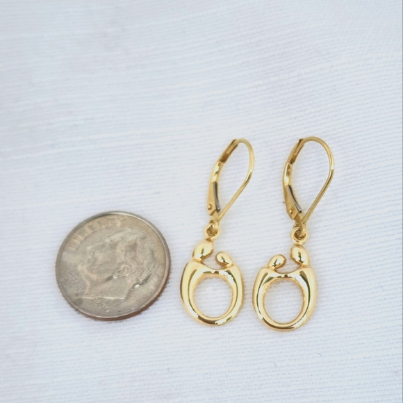 Mother and child gold earrings - Picture 3 of 4